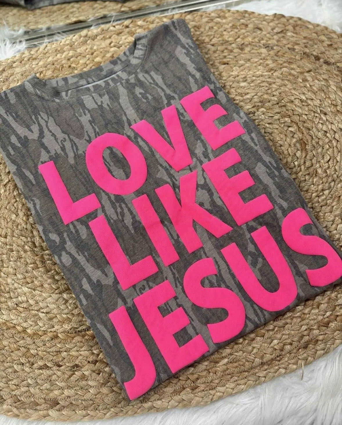 Love Like Jesus Mossy Oak Tee