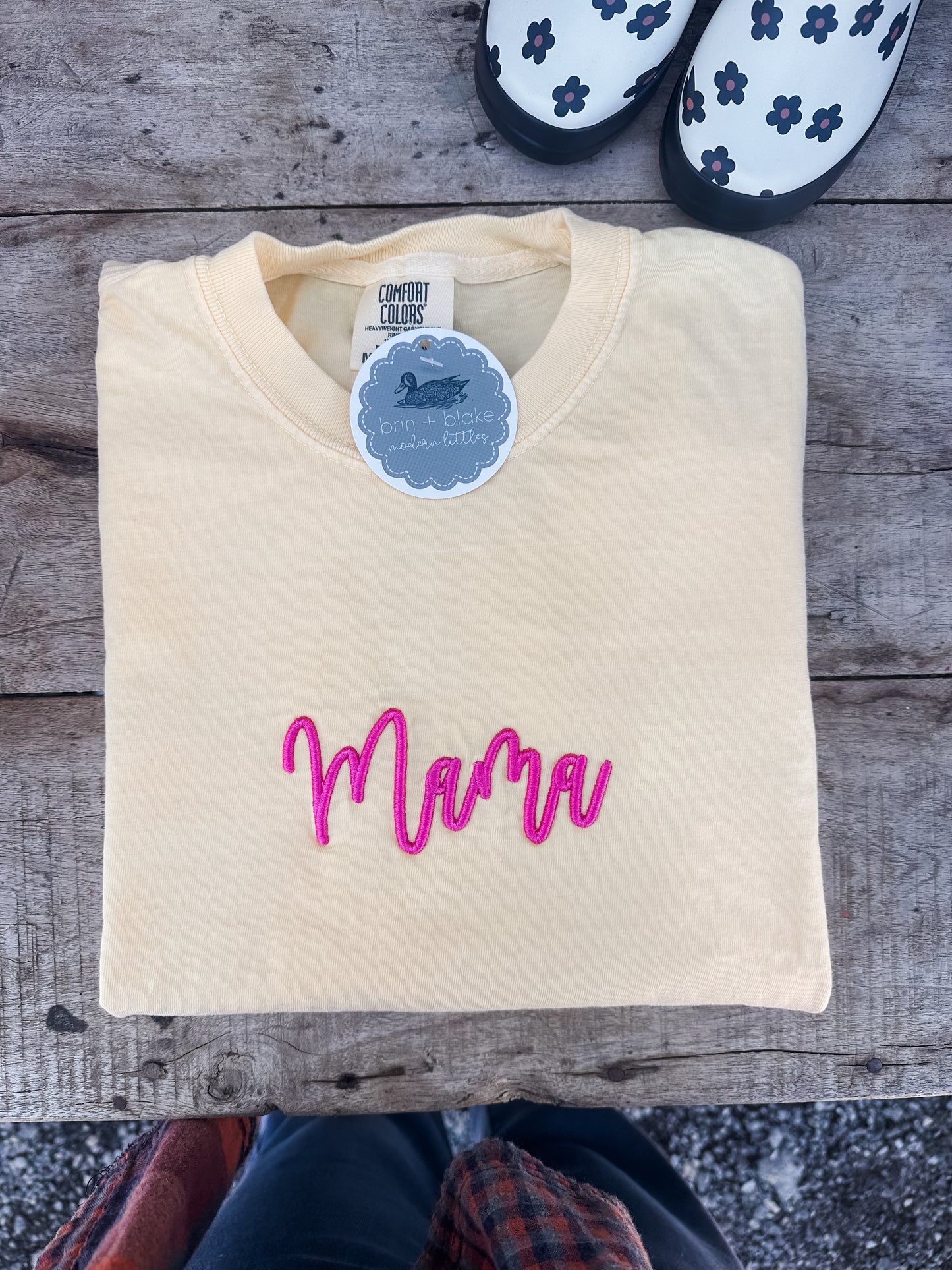 Mama Puff Embroidery Tee
