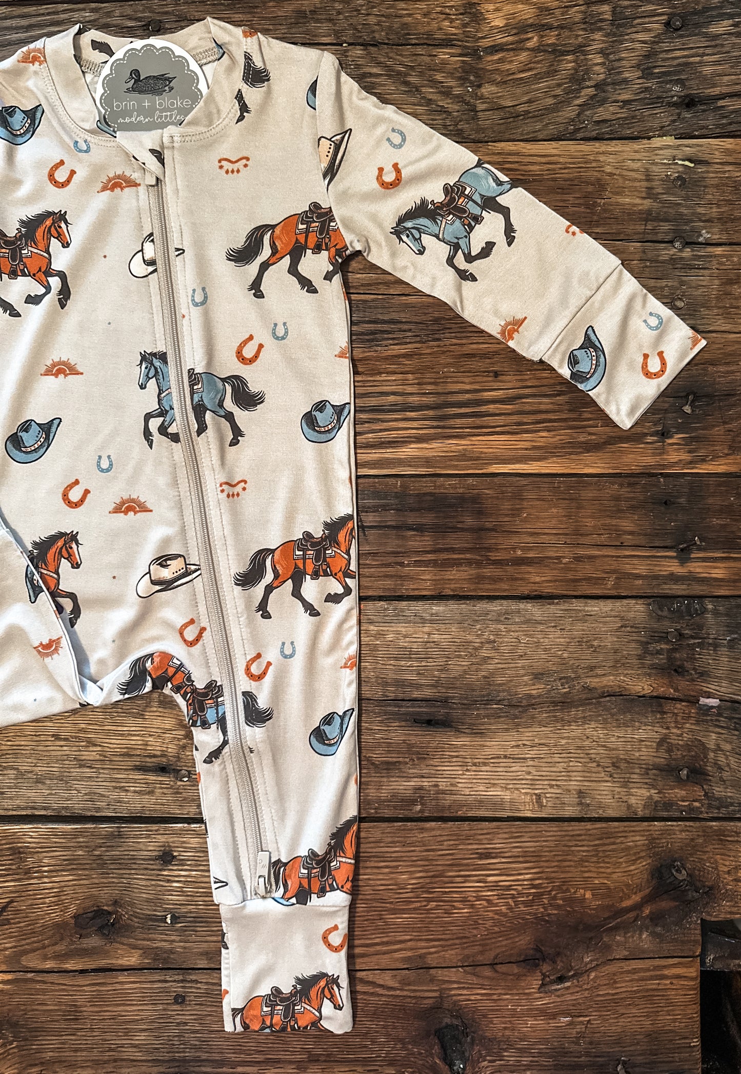 VINTAGE BUCKAROO ZIPPY