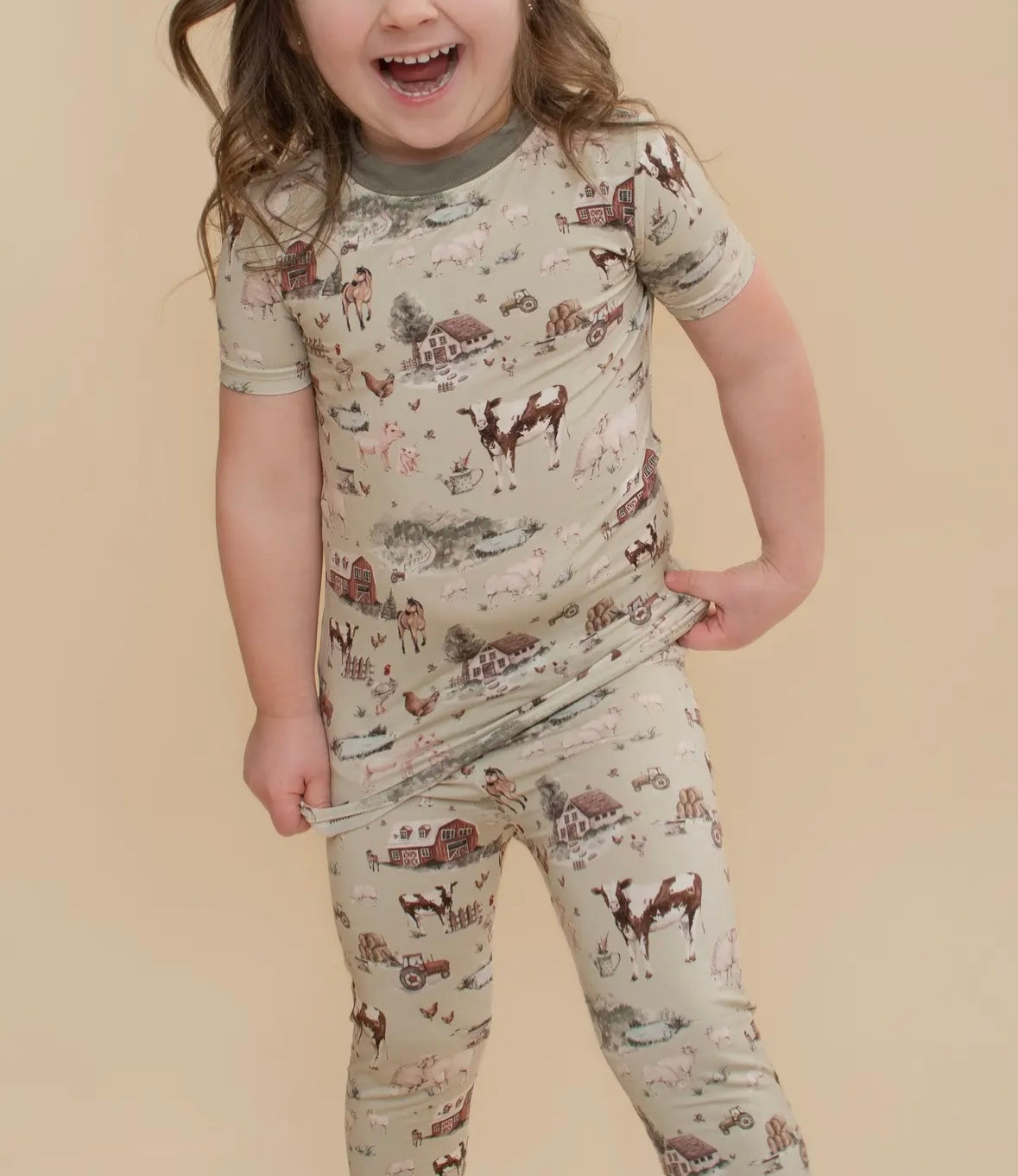 On the Farm Bamboo (Short Sleeve Zippy / 2 Piece Set)
