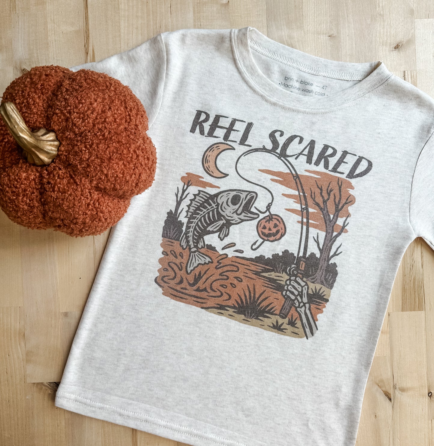 REEL SCARED TEE