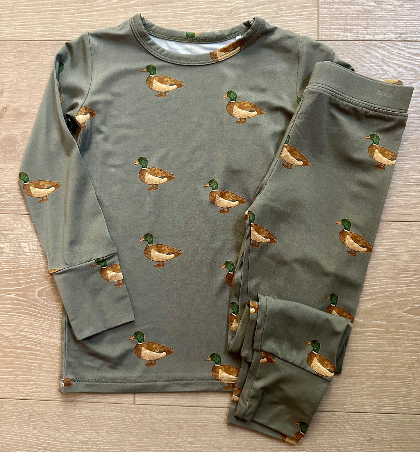 Vintage Mallard Bamboo