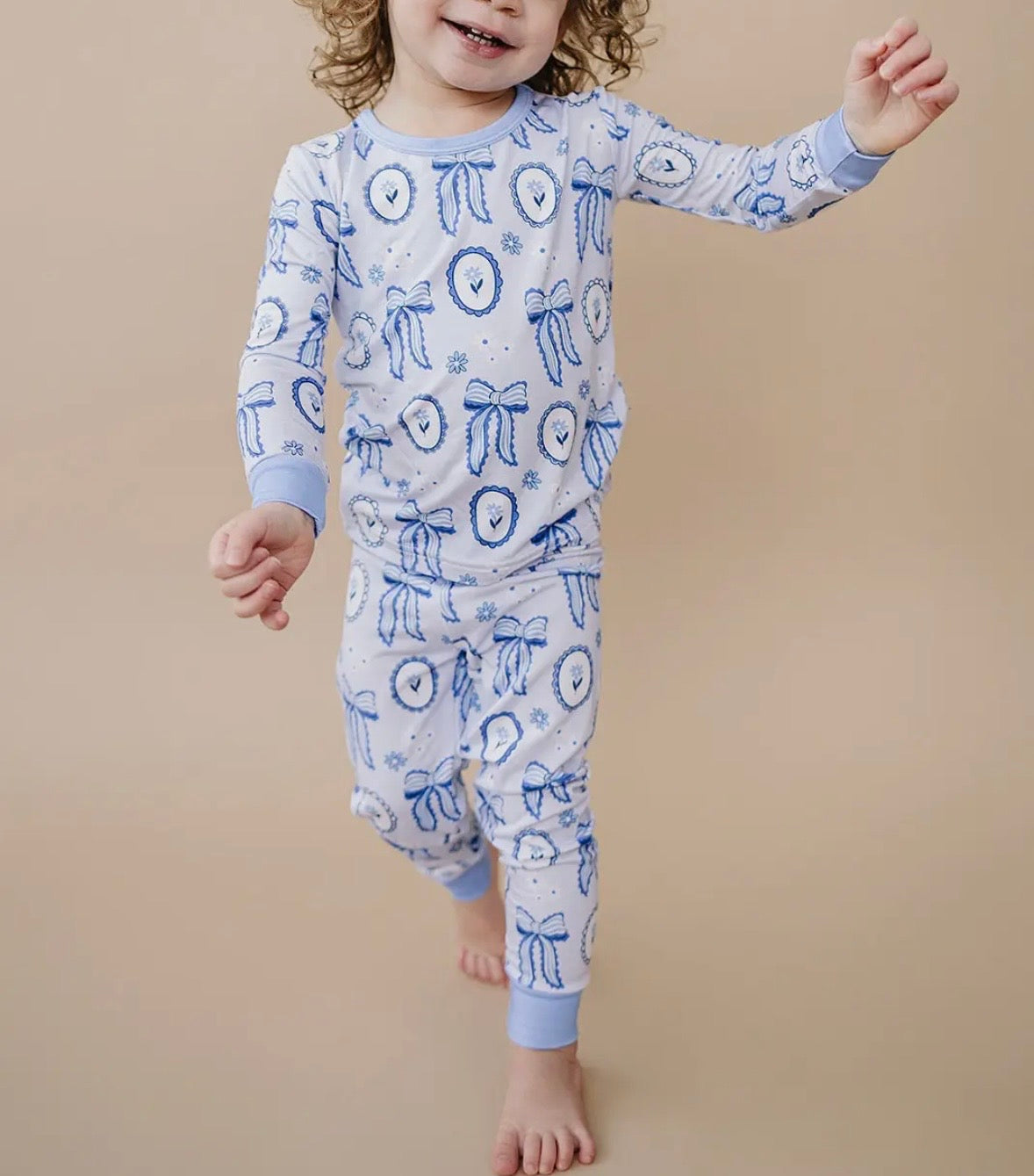 Blue Bow Bamboo 2 Piece Set