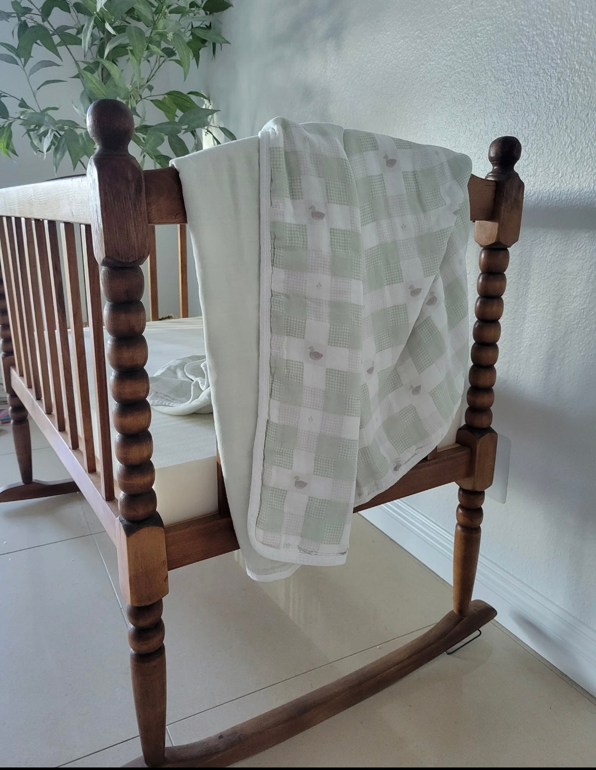 MALLARD QUILT {45 x 45}