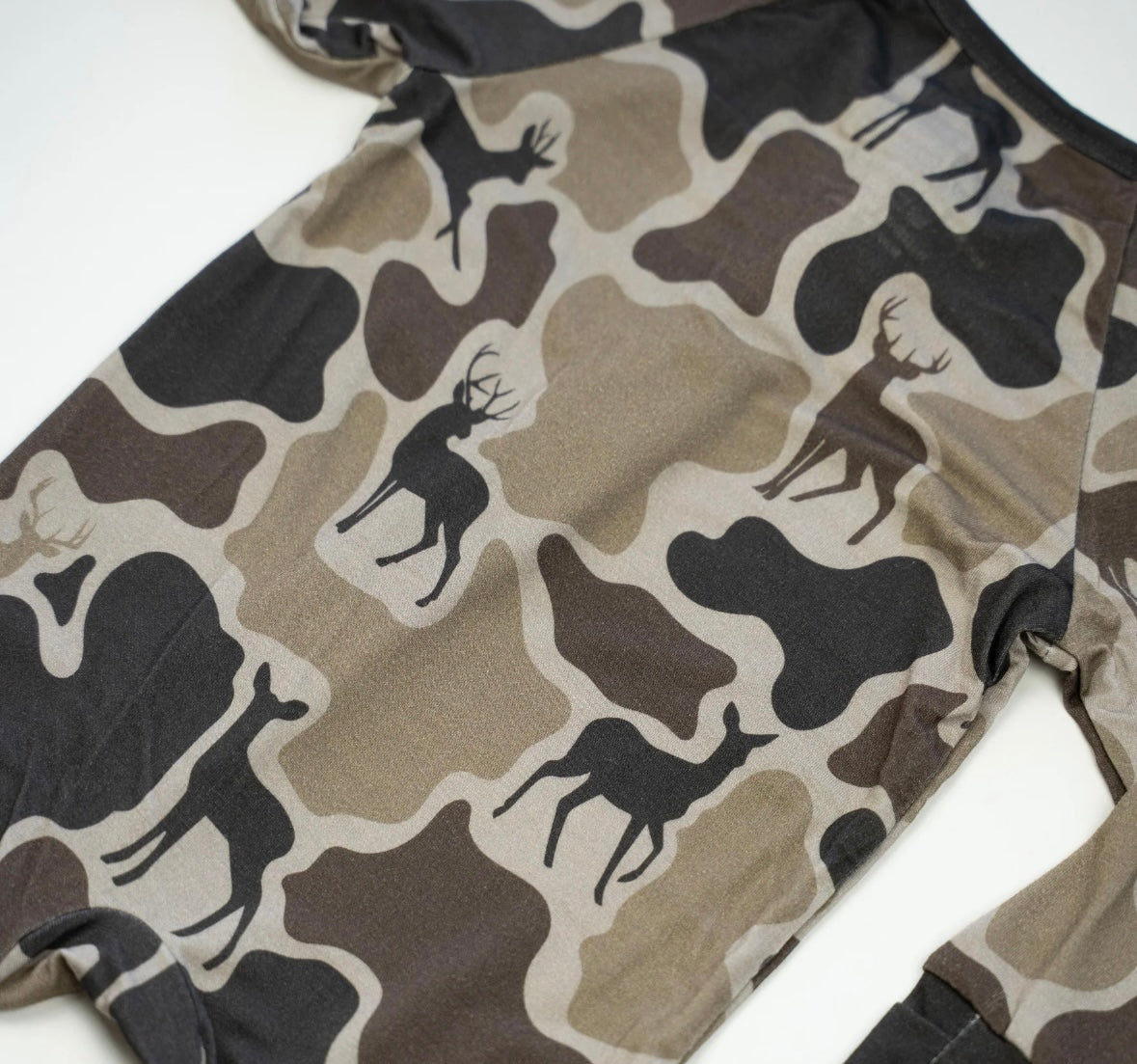 Deer Camo Bamboo Zippy