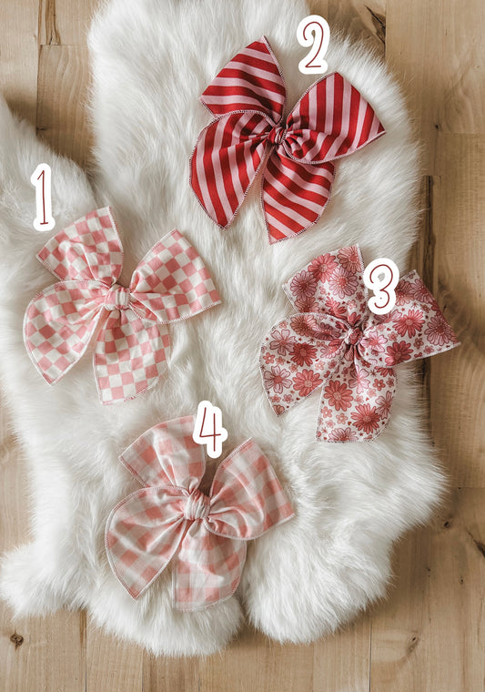 Loads of Love Bow Clip