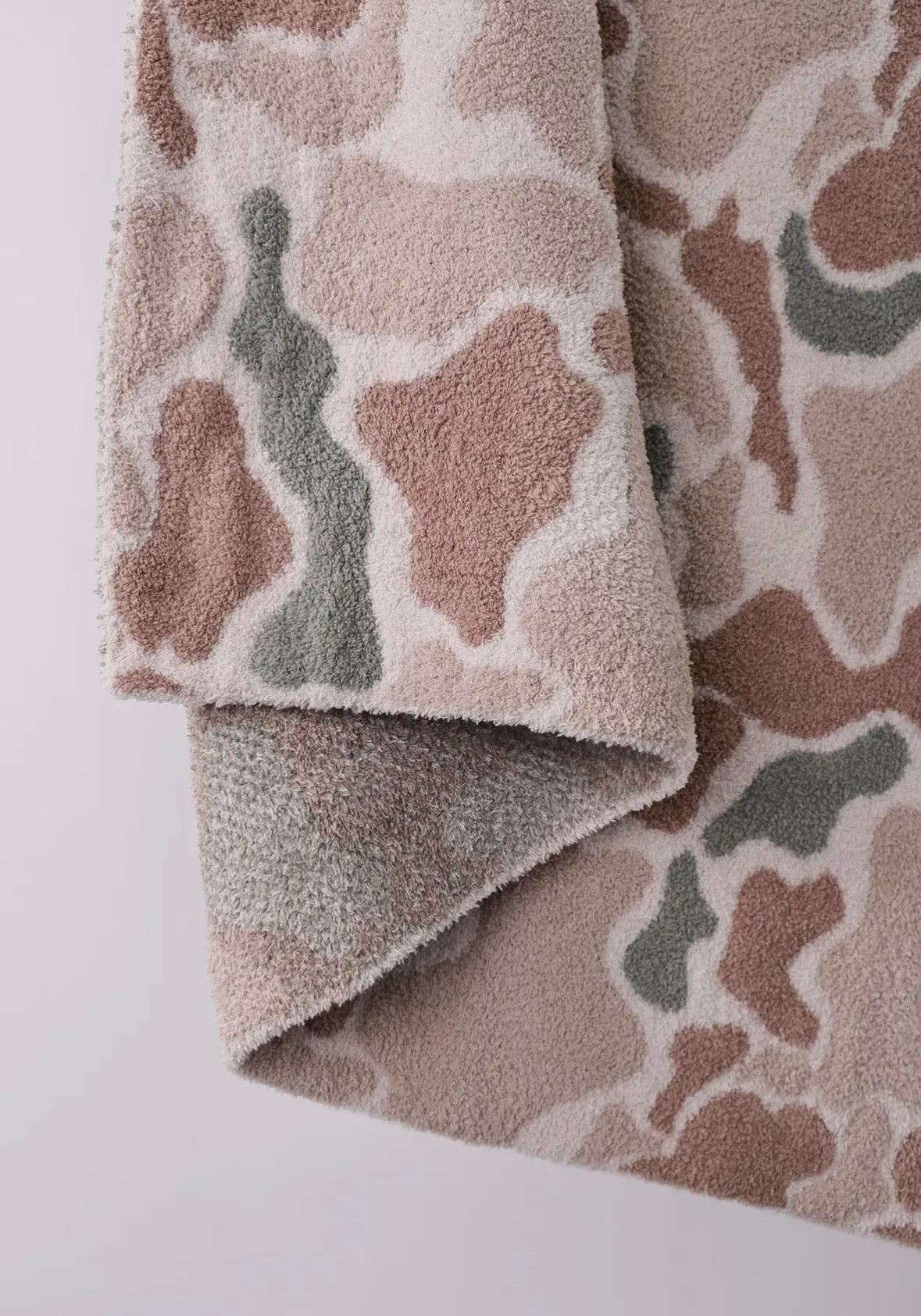 Camo Lux Plush Blanket