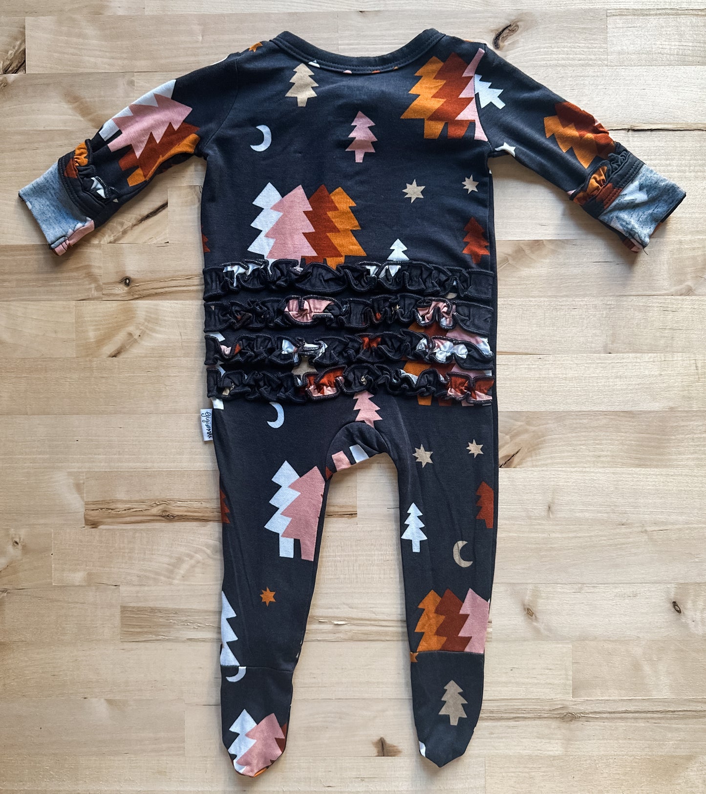 Bamboo Christmas Tree Ruffle Zippy