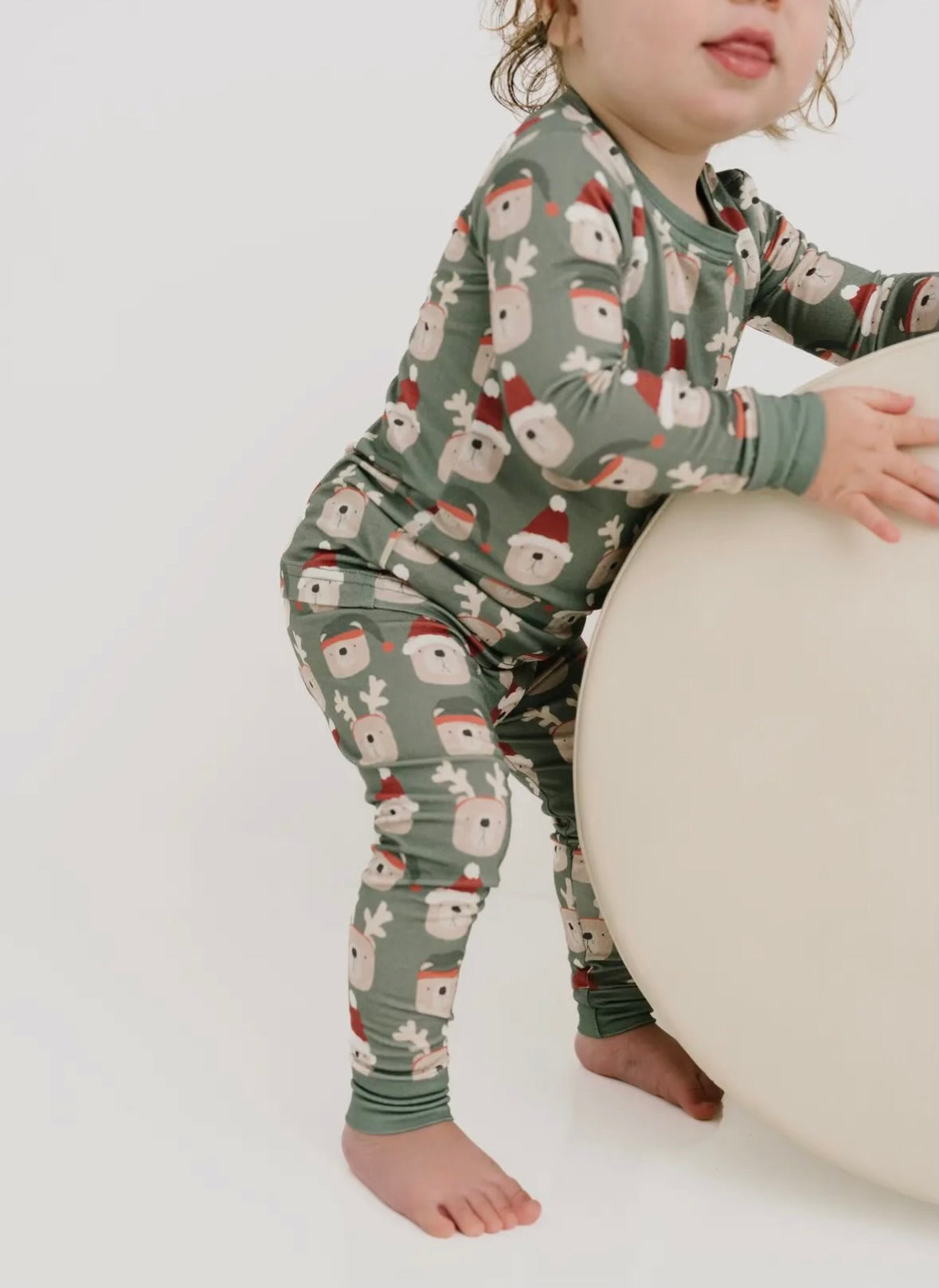 Bear-y Cute Christmas Bamboo